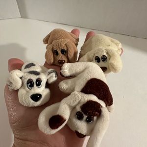 Small lot of miniature Pound Puppies, lot of 4. 
Missing tags